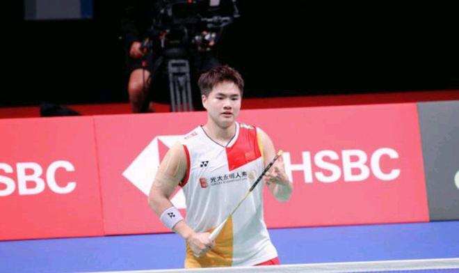 由前锋李明