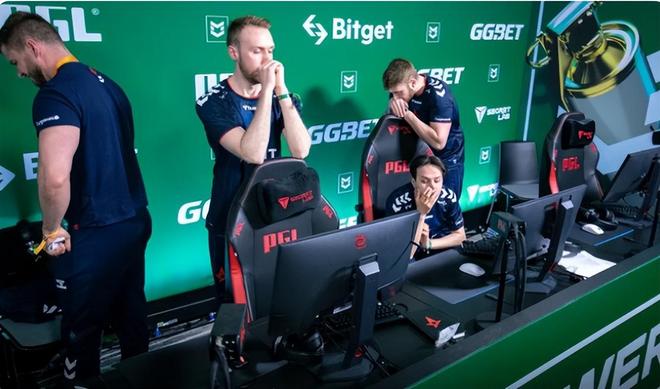 刻保持专业 刻保持专业