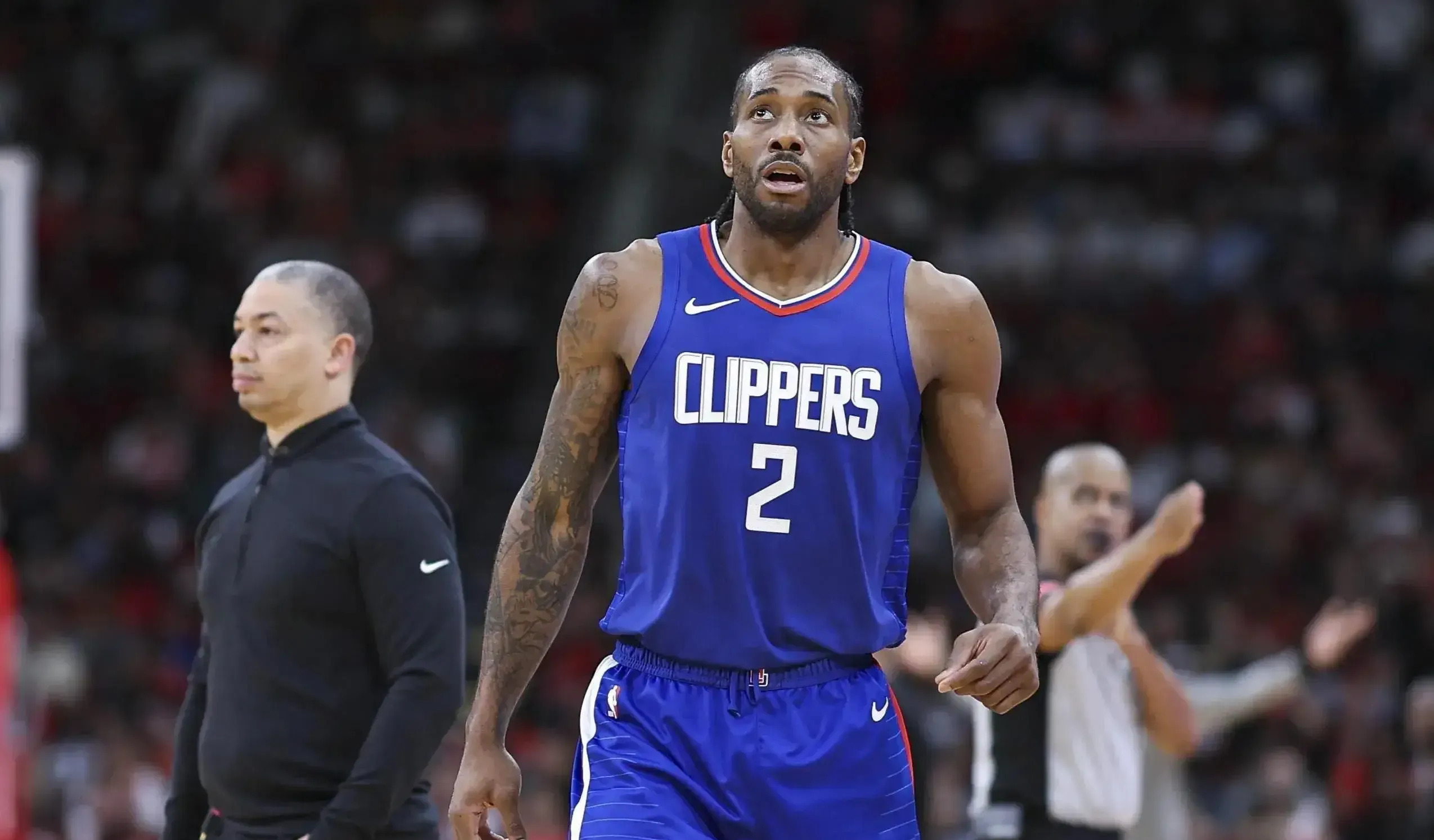 在中后段拉 在中后段拉